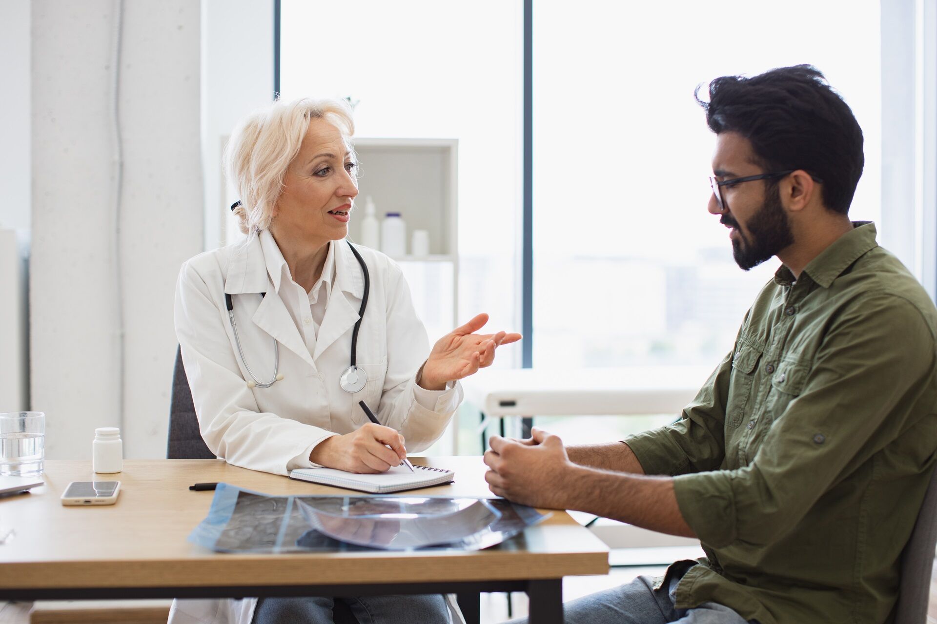 elder physician giving recommendations using noteb 2024 04 10 22 07 03 utc